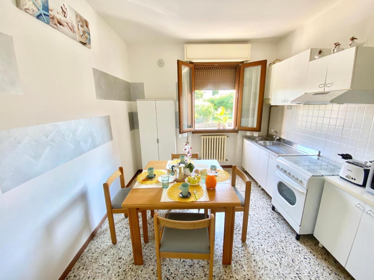 Isa Sirmione Apartments ภายนอก รูปภาพ