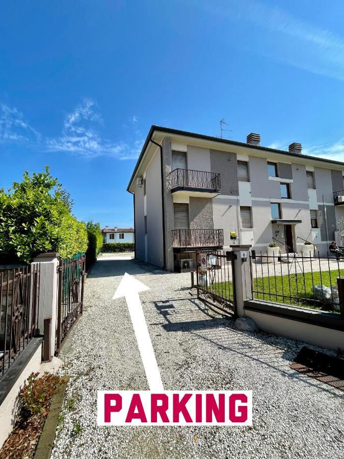 Isa Sirmione Apartments ภายนอก รูปภาพ