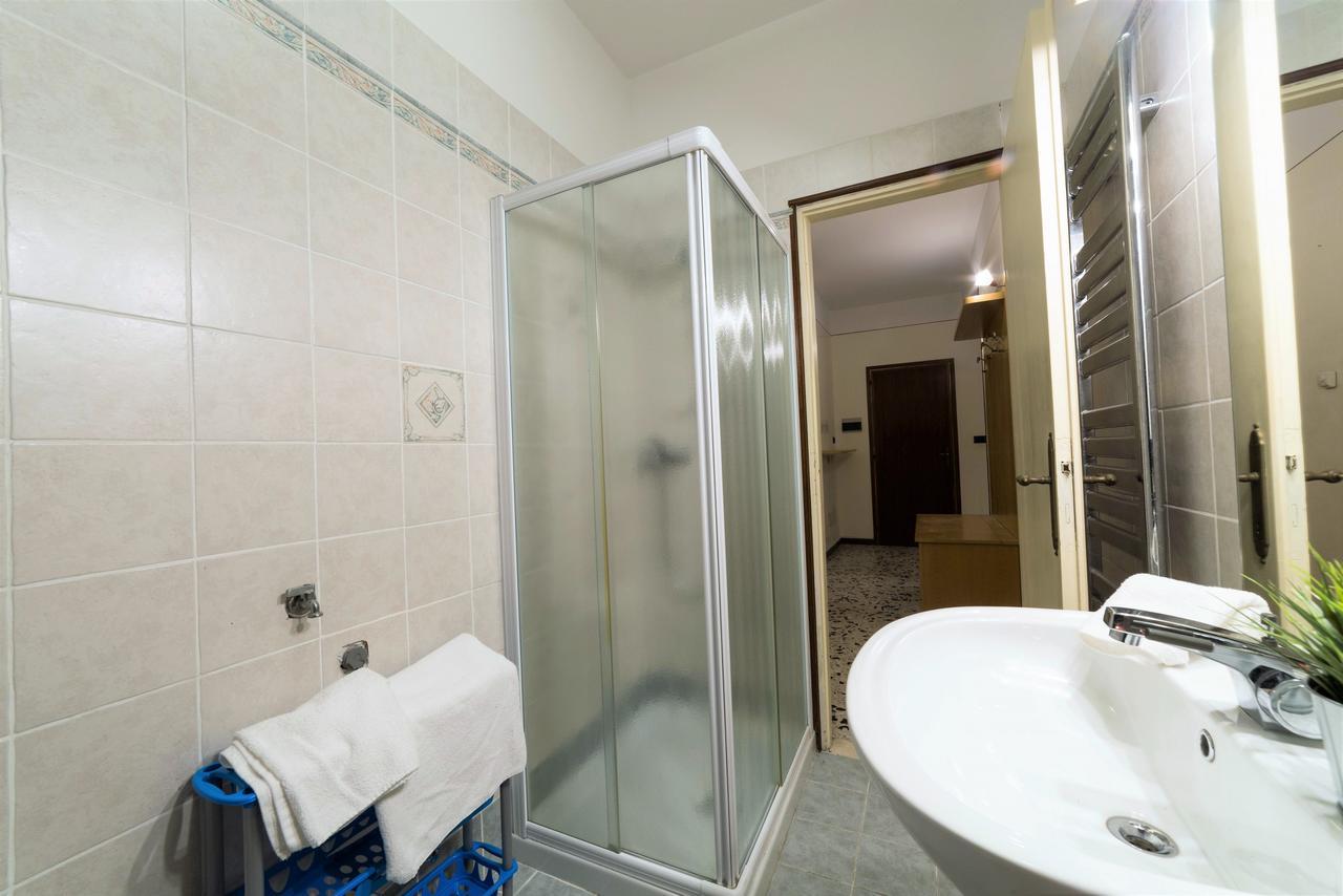Isa Sirmione Apartments ภายนอก รูปภาพ