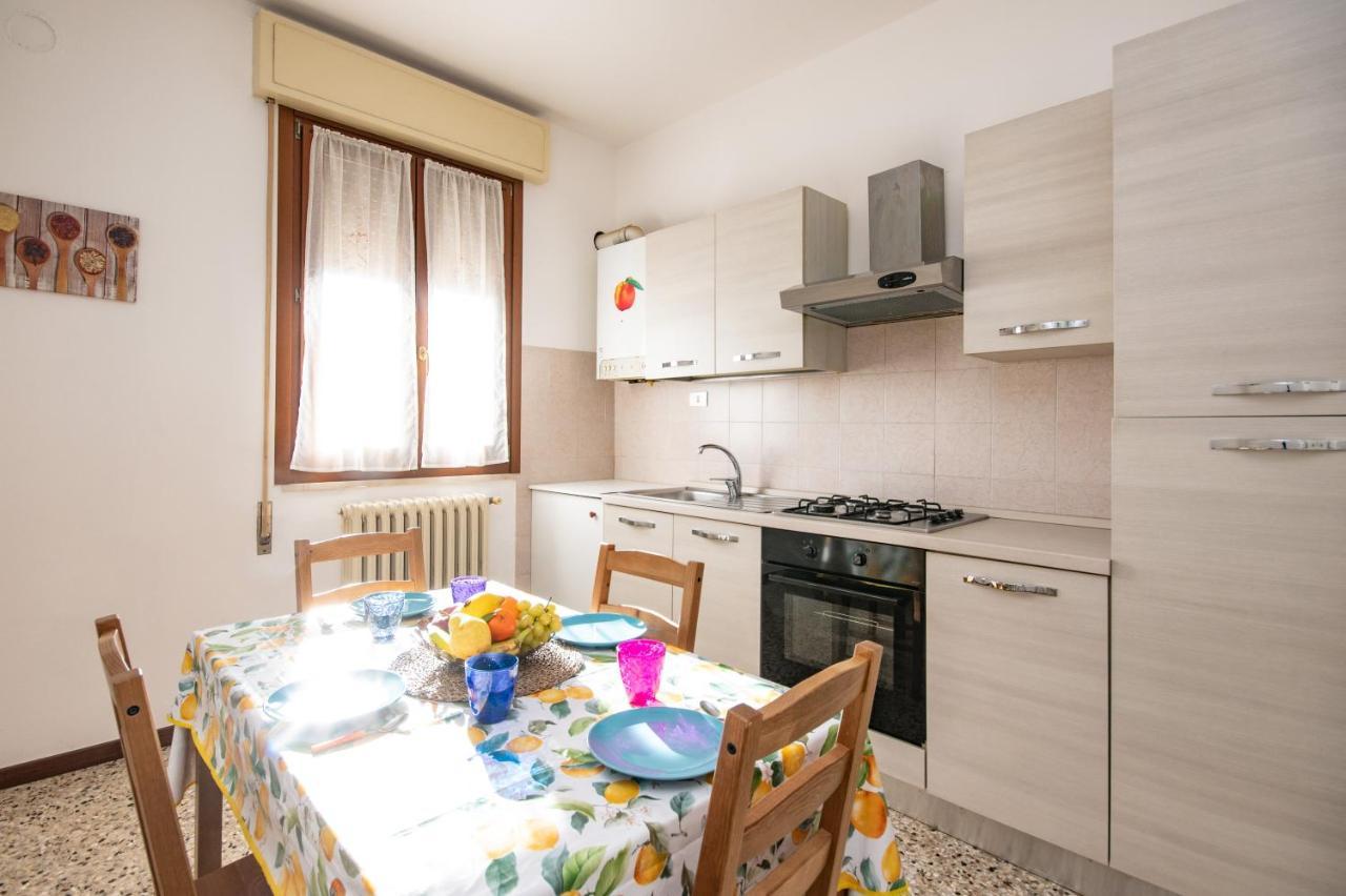 Isa Sirmione Apartments ภายนอก รูปภาพ