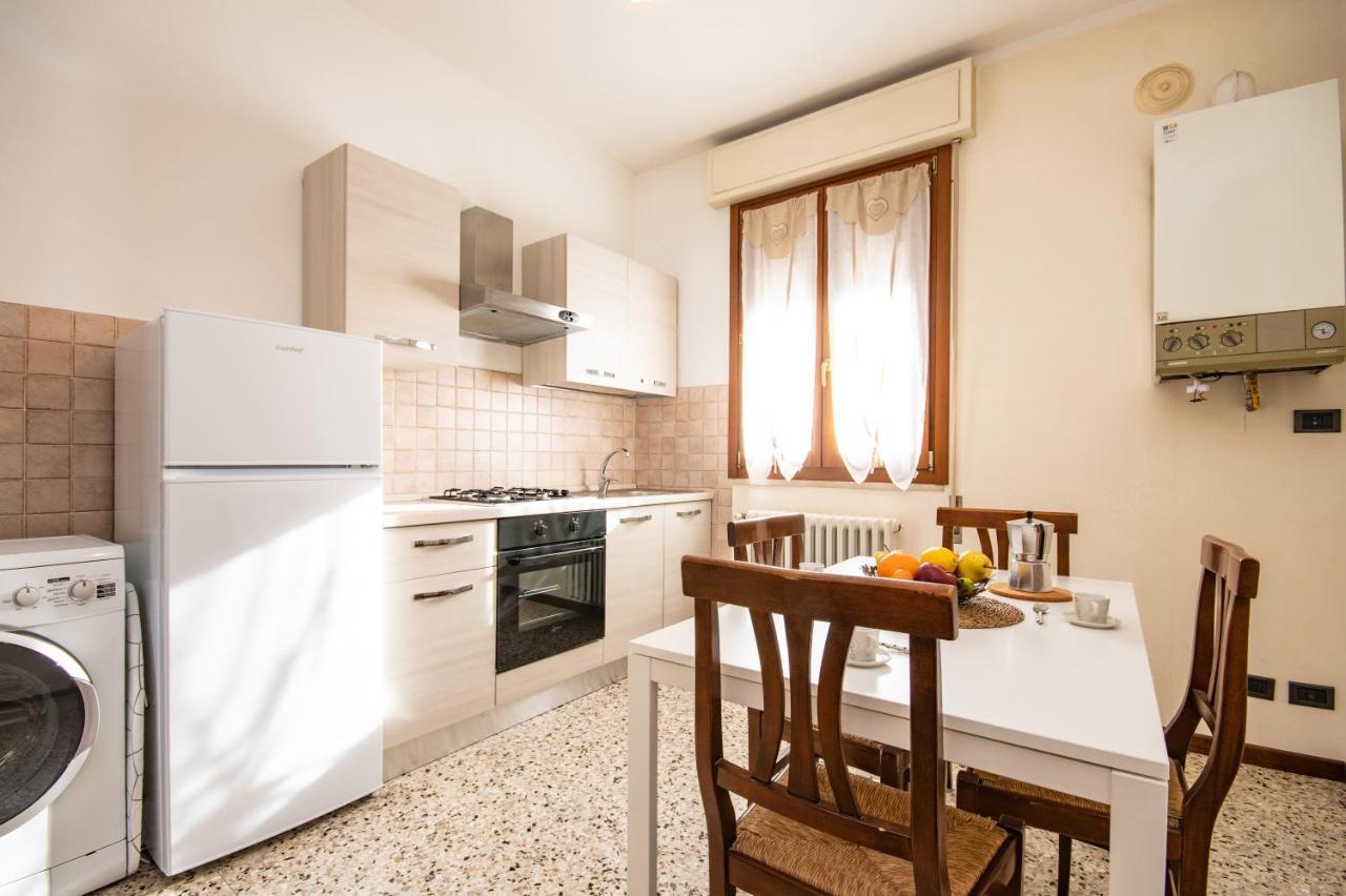 Isa Sirmione Apartments ภายนอก รูปภาพ